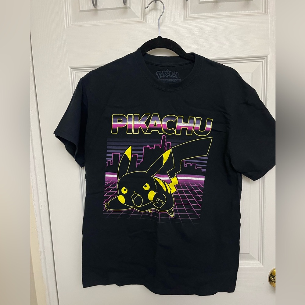 Black Pikachu Pokemon tshirt size medium